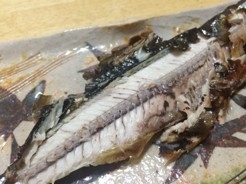 サンマの中まで火がとおってます