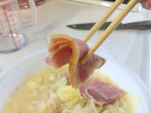 ベーコンもあつあつ