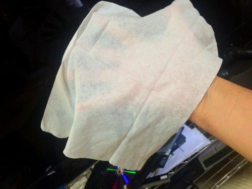 激落ちシート液晶テレビ用を使う