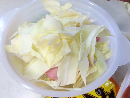 キャベツが器より盛り上がっても大丈夫