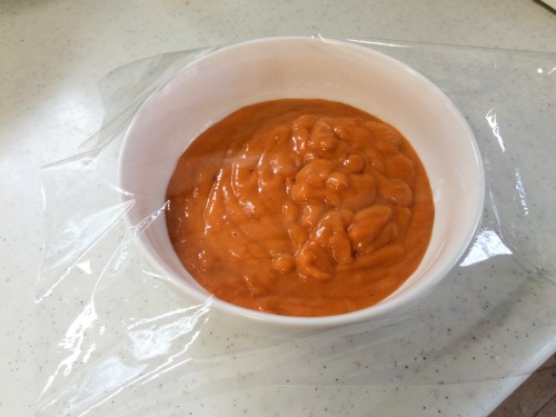 パスタソースをレンジでチンする