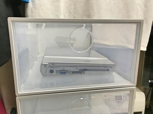 小さいサイズのパソコンが入るシューズケース