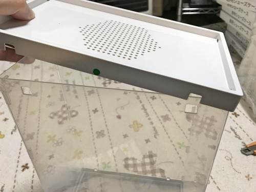 靴収納ケースの組み立ては非常に簡単